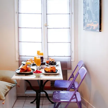 Eiffel Tower & Les Invalides - 1br - Cityapartmentstay